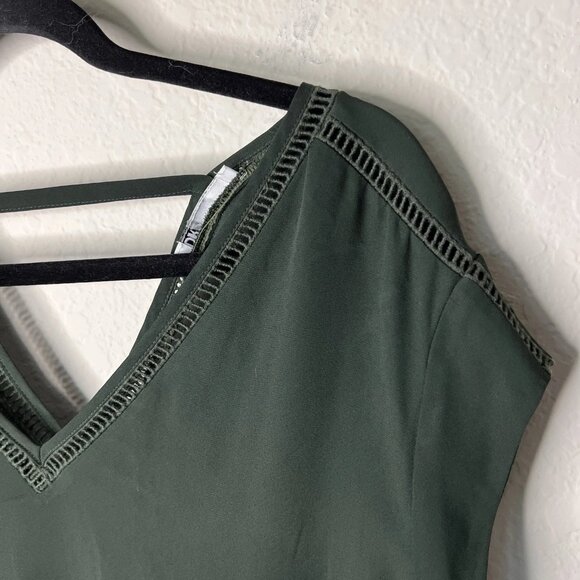 Daniel Rayne Green DR2 Sleeveless Top - Picture 3 of 9